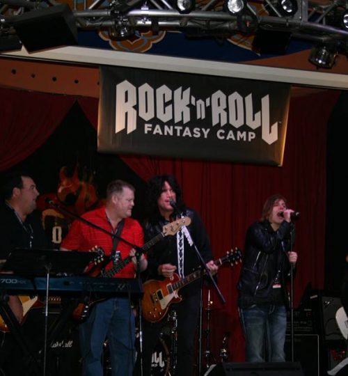 Tommy Thayer, Phil Soussan and others